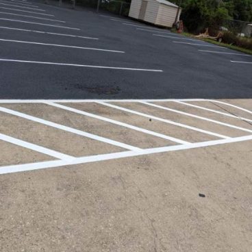 -parking lot maintenance, sealcoating, asphalt repair-