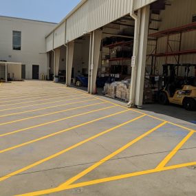 -parking lot maintenance, sealcoating, asphalt repair-