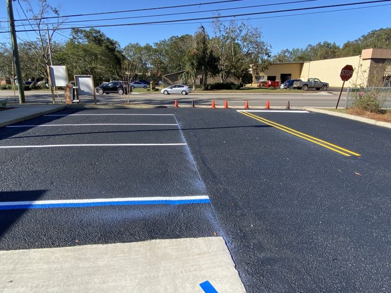 IMG_5994 -parking lot maintenance, sealcoating, asphalt repair-