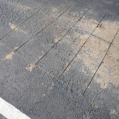 -parking lot maintenance, sealcoating, asphalt repair-