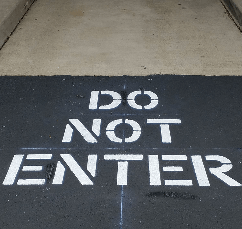 Parking Lot Lettering Traffic Markers, Do Not Enter, Pensacola, FL