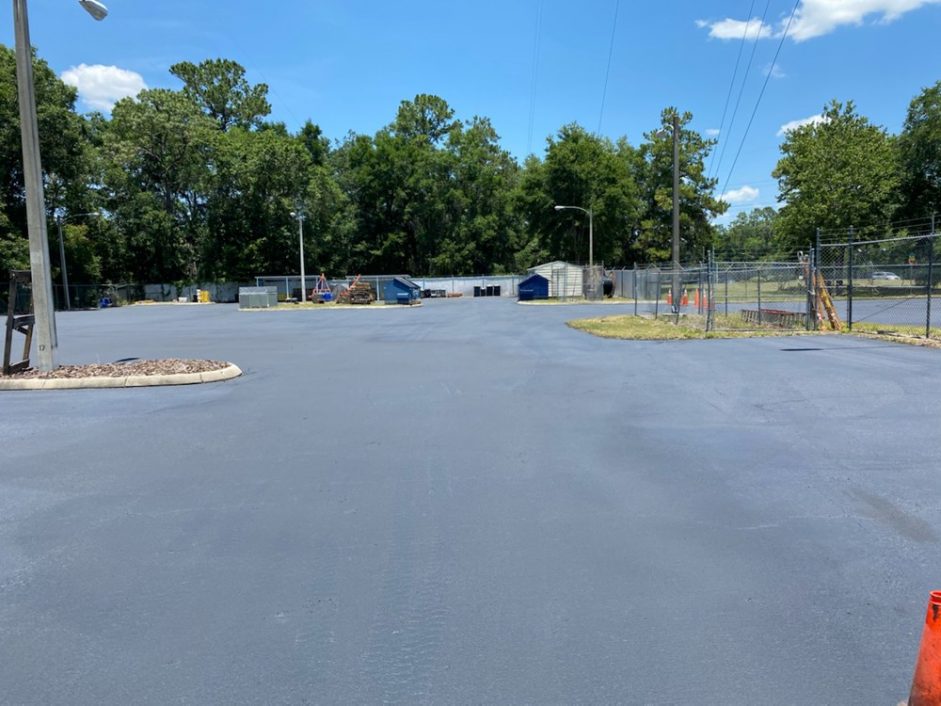-parking lot maintenance, sealcoating, asphalt repair-