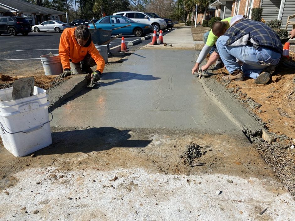 pensacola-parking-lot-maintenance-walk-way-repair-004
