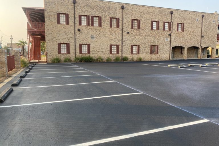 pensacola-parking-lot-striping-seal-coating-resurfacing-211