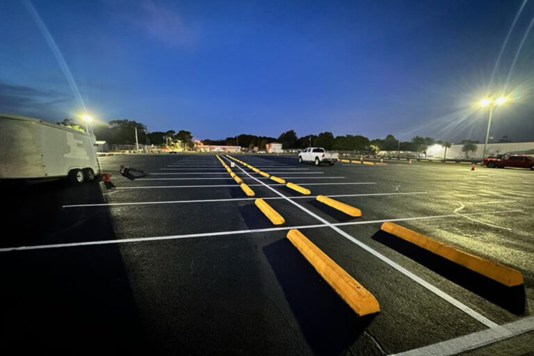 DRS-MIL-Parking-lot-maintenance-castech-202310040023