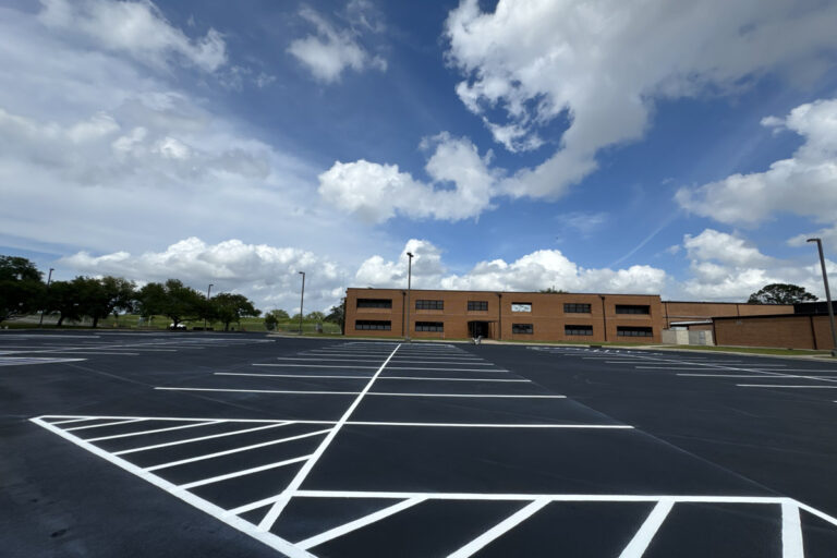 parkinglot-maintenance-job-project-007
